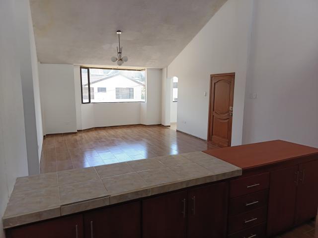 #9 - Departamento para Alquiler en Quito - P
