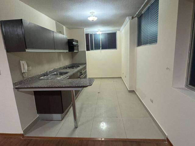 #23 - Departamento para Alquiler en Quito - P