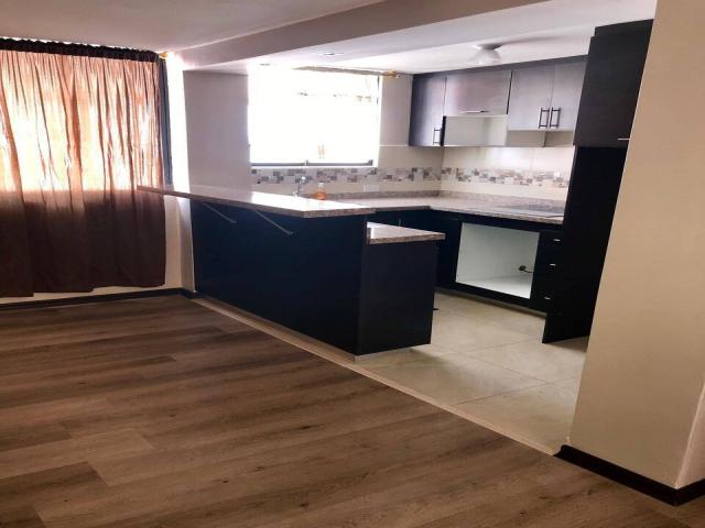 #25 - Departamento para Alquiler en Quito - P