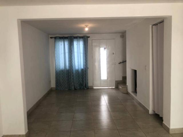 #EA13HO - Casa para Venta en Quito - P