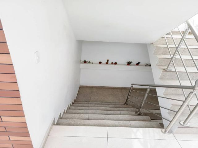 Acceso al Segundo piso