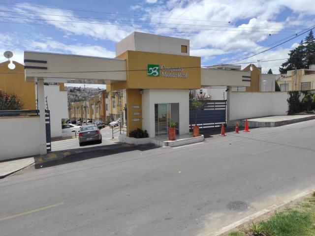 #68 - Casa para Venta en Quito - P