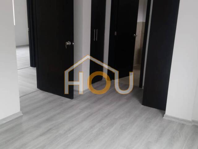 #70 - Casa para Venta en Quito - P