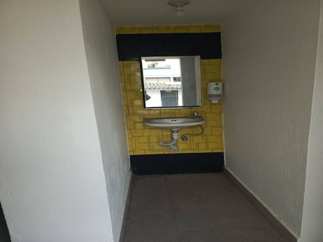 #76 - Oficina para Venta en Quito - P